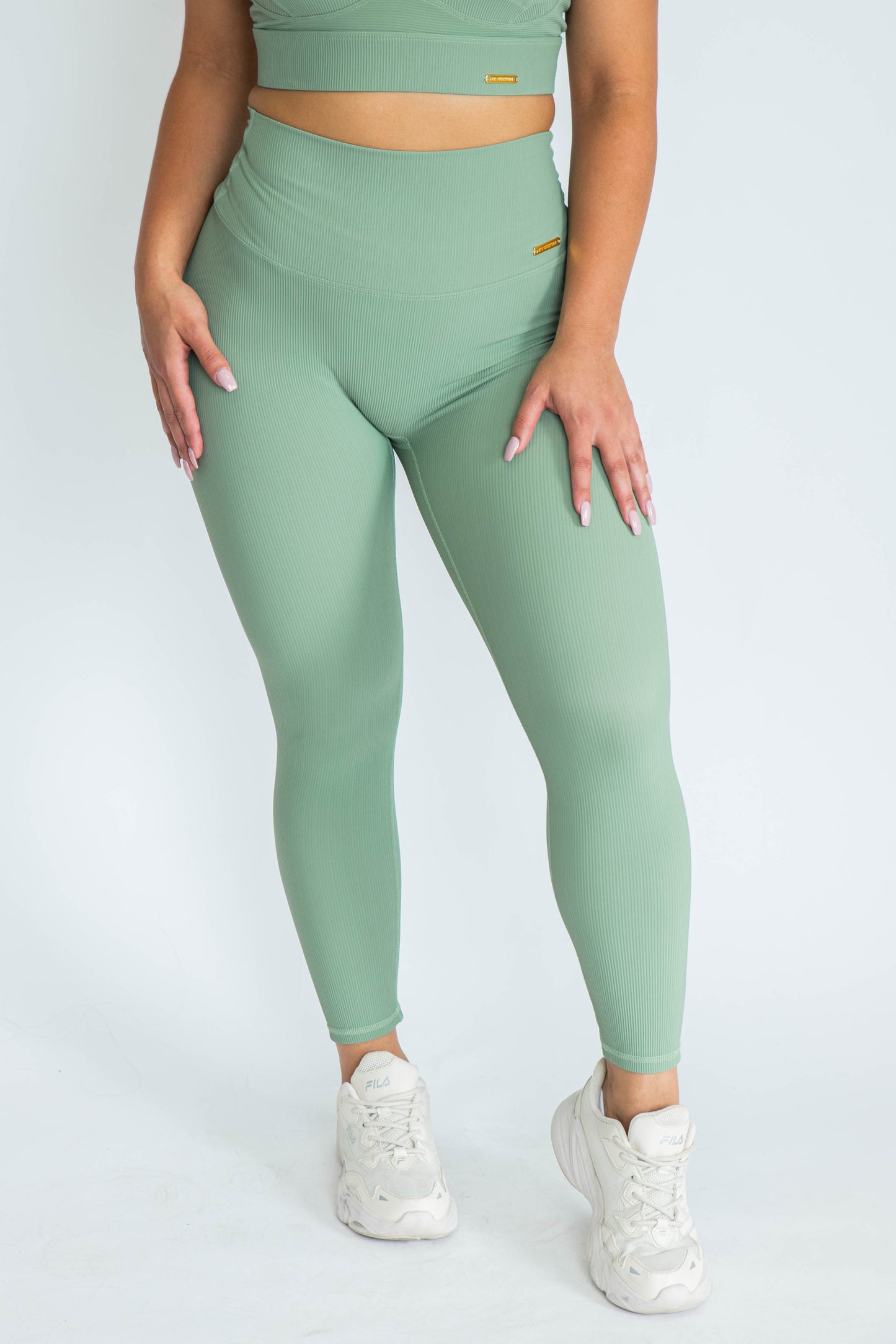 Lush Ribbed Ankle Leggings - Sage Green