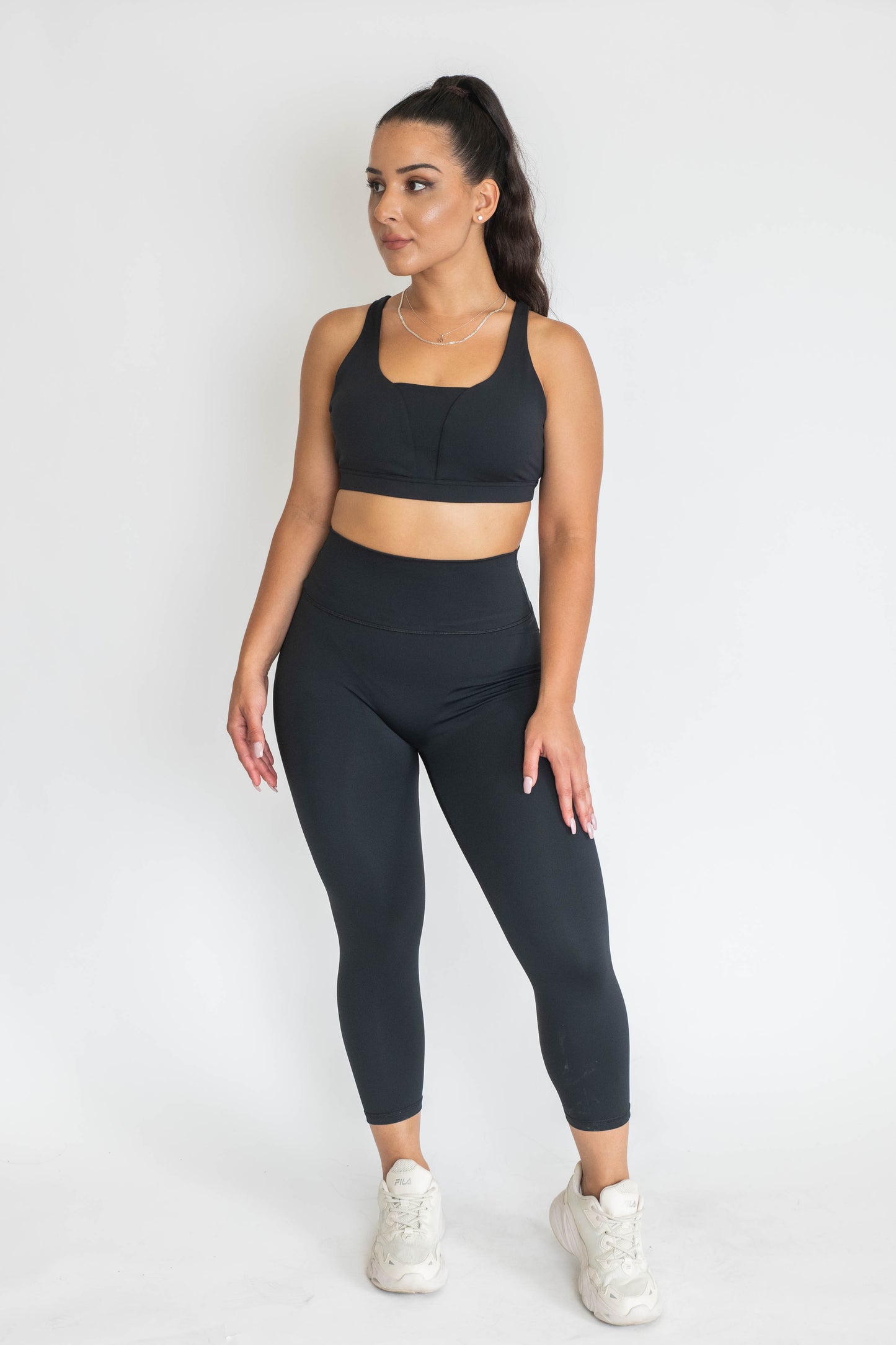 Zali Classic Sports Bra - Black