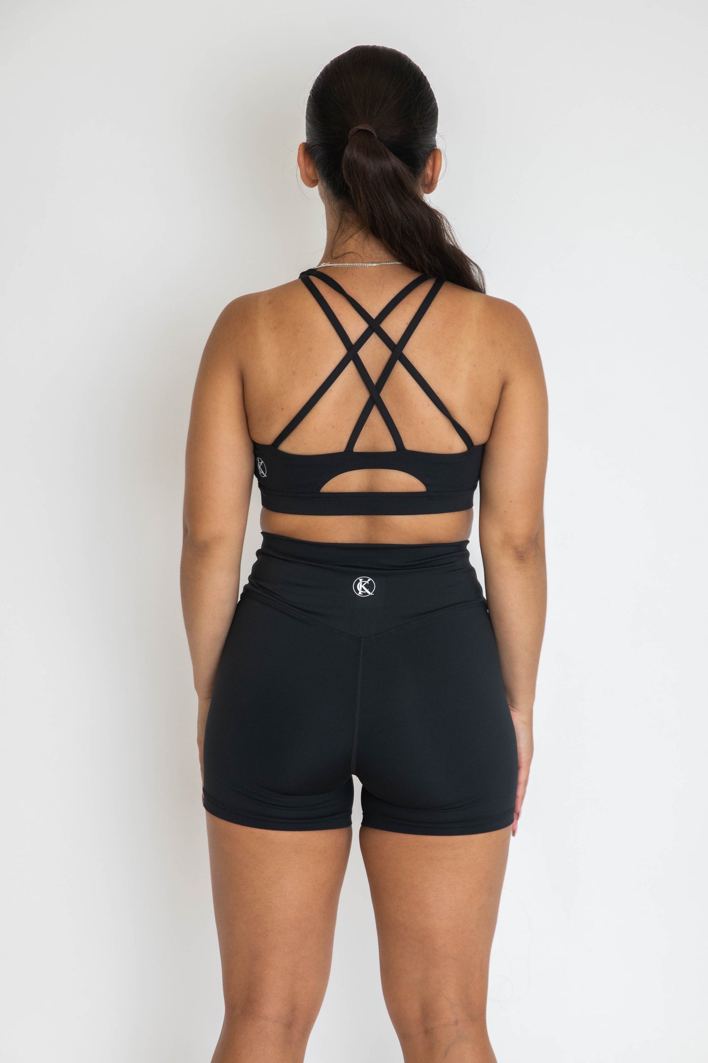 Mila High Neck Sports Bra - Black